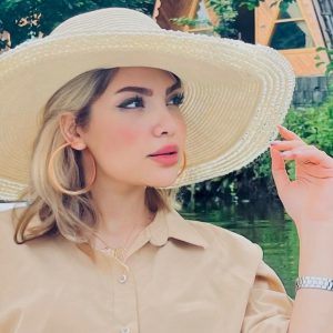 سالن زیبایی الناز کرمی