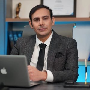 دکتر وحید دهقان