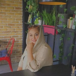 عروس سرا گل یخ