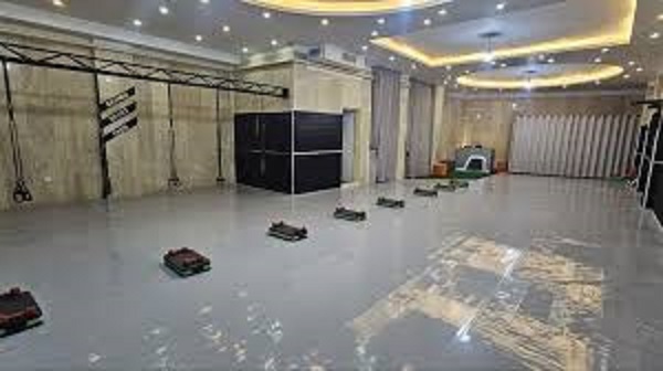 سالن ورزشی همای