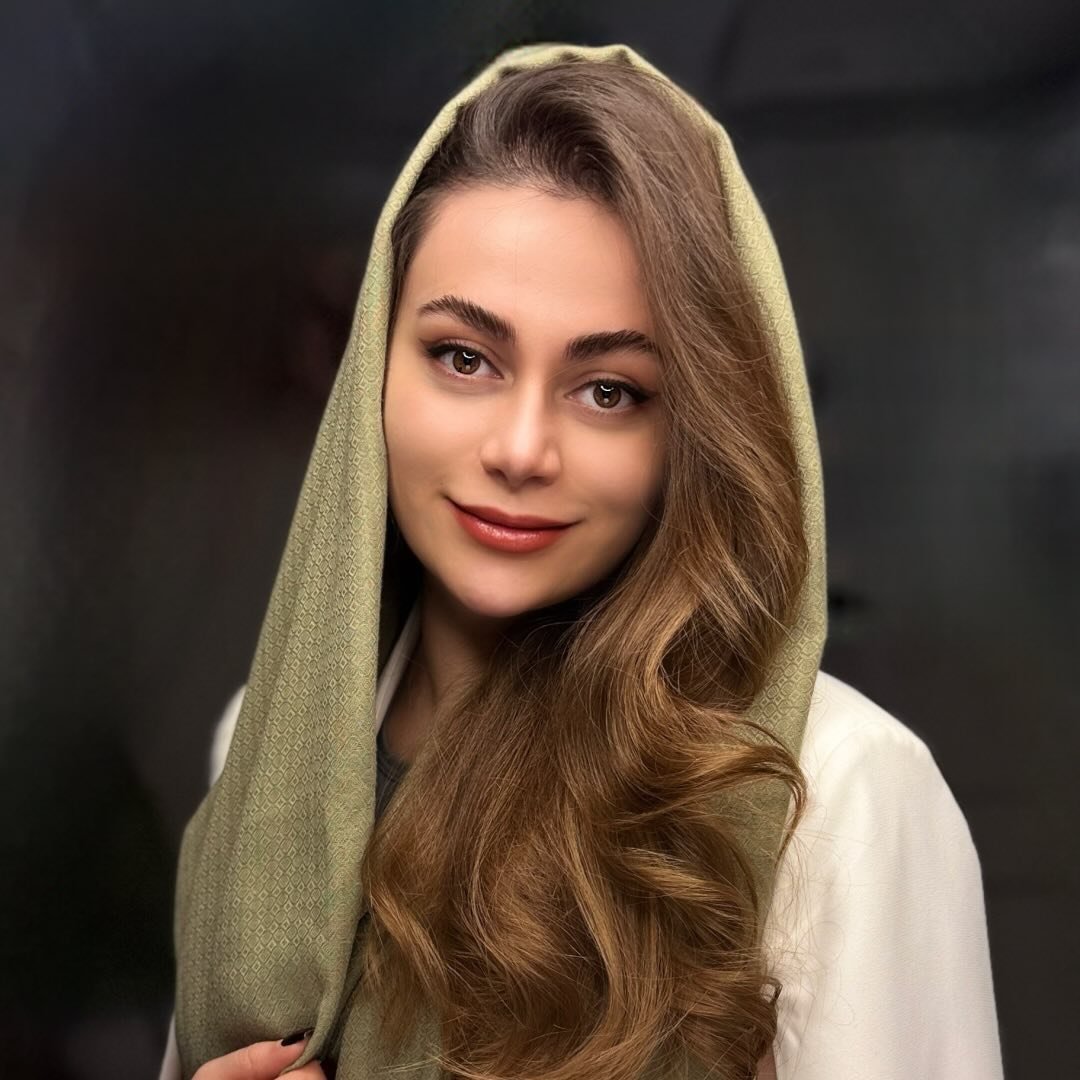 شقایق یوسفیان