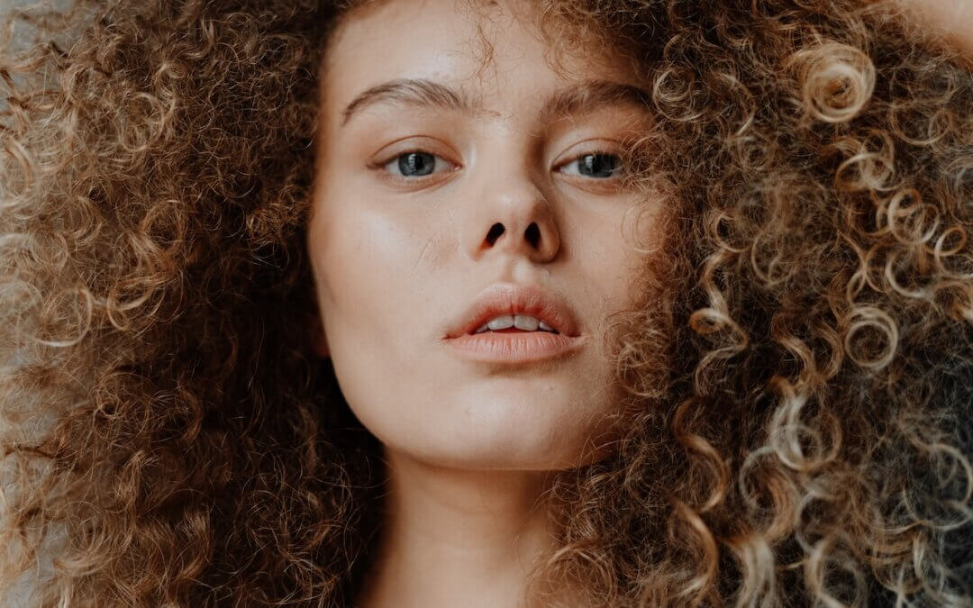 شناخت انواع مو و مراقبت از موی مجعد