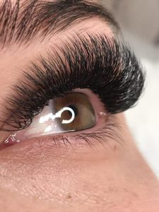 سالن زیبایی مهتاب صدیقی